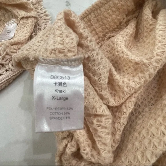 Amazon Beige Knit Fringe Tank and Shorts Set - Picture 10 of 15